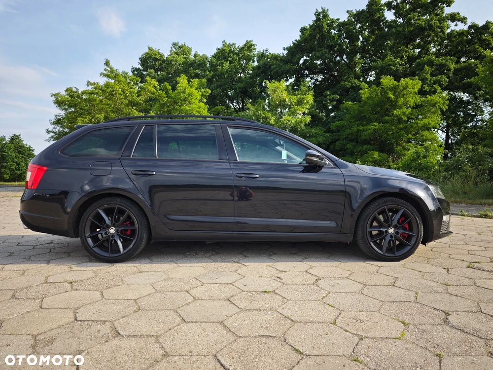 Skoda Octavia 2.0 TDI RS DSG - 11