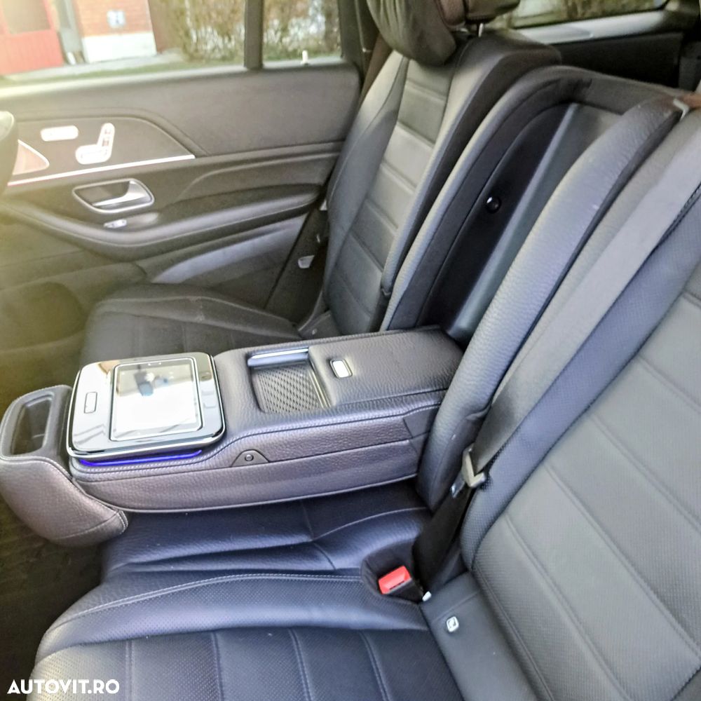 Mercedes-Benz GLS - 13