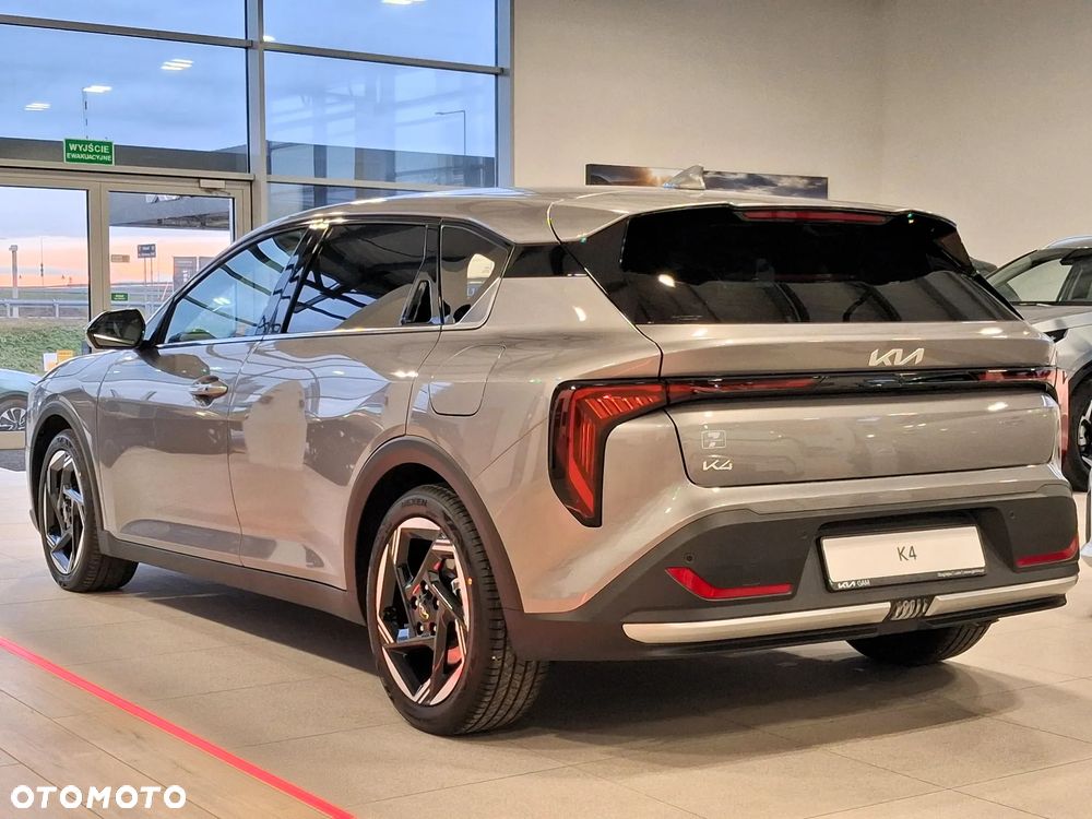 Kia K4 1.6 T-GDI L - 6