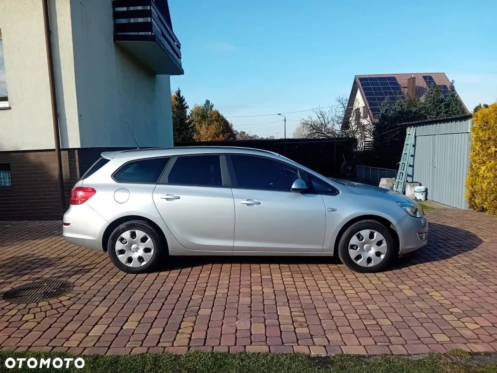 Opel Astra 1.4 Turbo Color Edition - 2