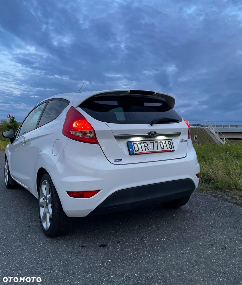 Ford Fiesta 1.25 Ambiente - 4