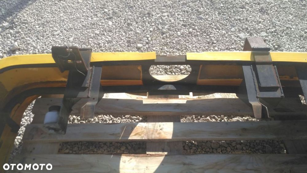 Oklapowanie Osłony Plastiki Części kabiny Komatsu WA 75 - 13