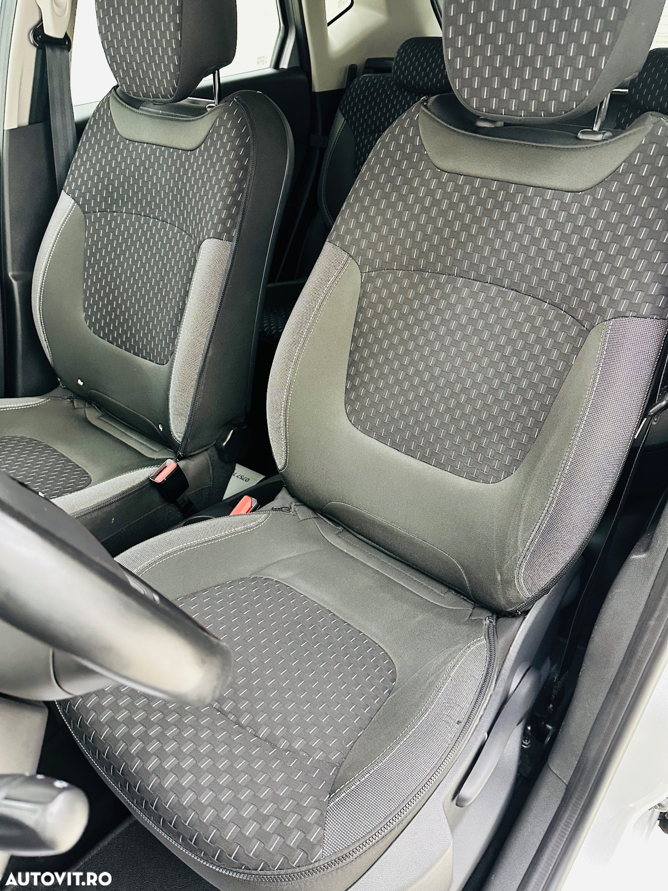 Renault Captur - 14
