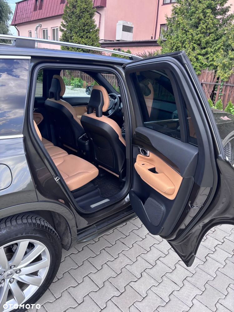 Volvo XC 90 T6 AWD Geartronic Momentum Pro - 24