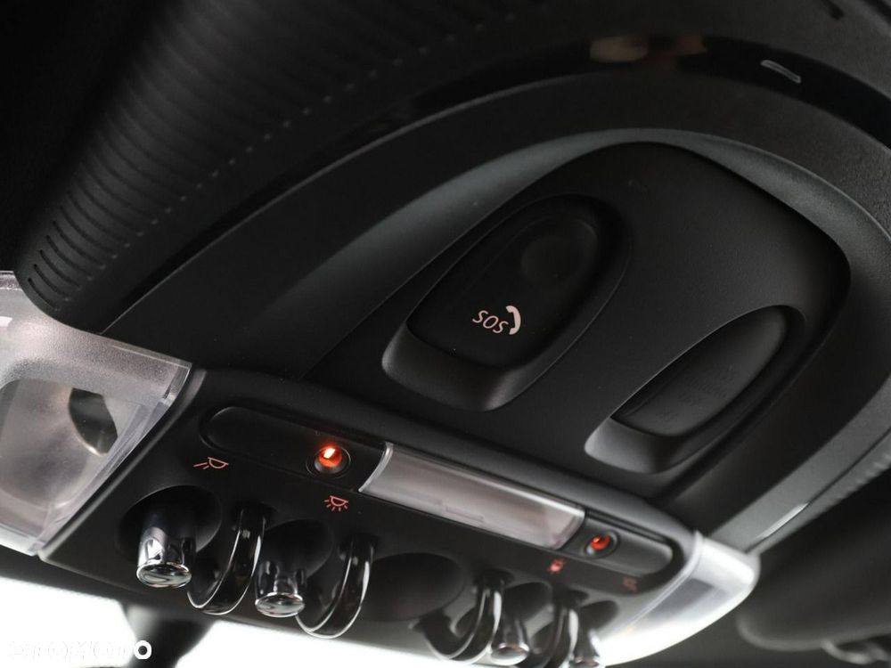 MINI Cooper Standard - 34