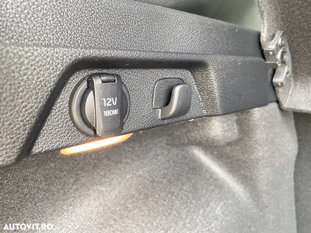 Kia XCeed 1.5 T-GDI 7DCT City - 17