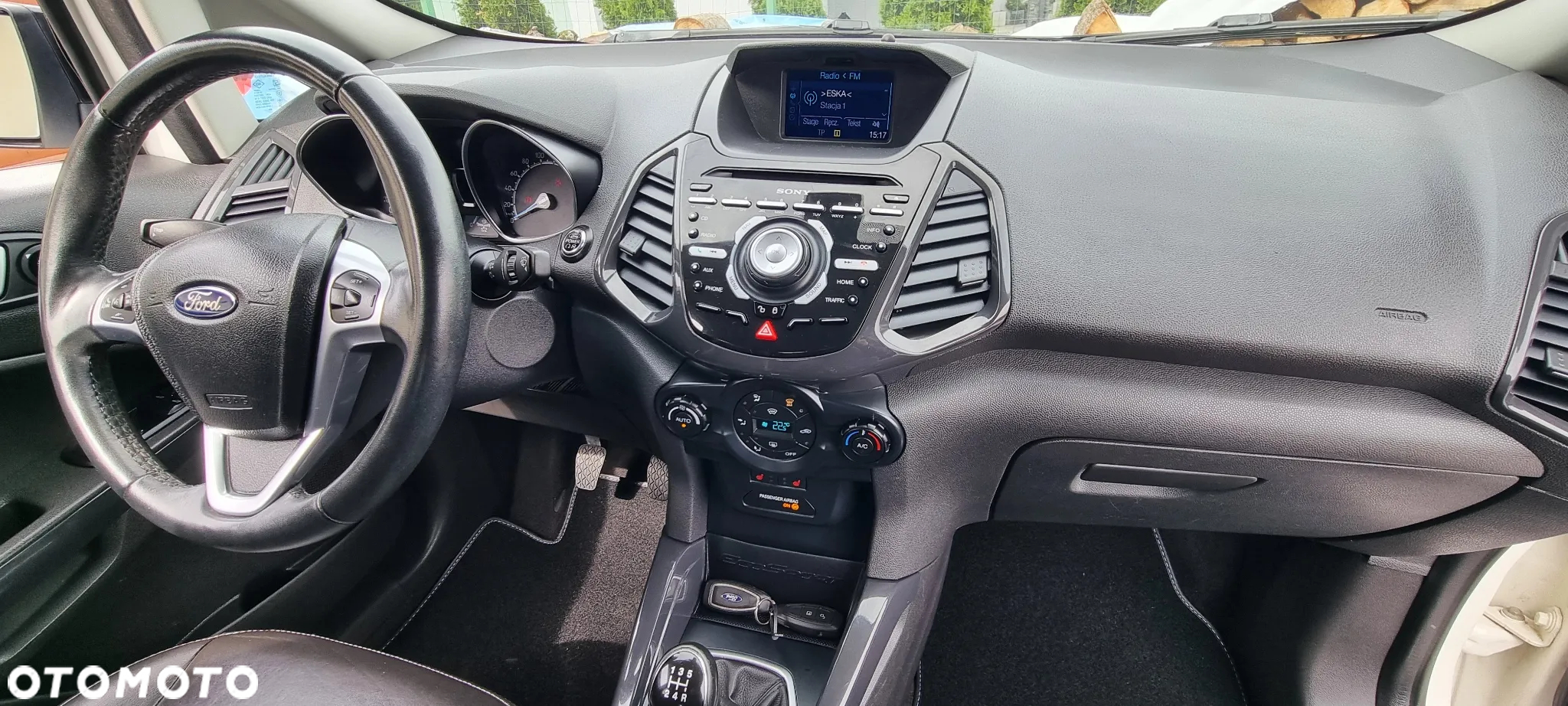 Ford EcoSport 1.0 EcoBoost TITANIUM - 23