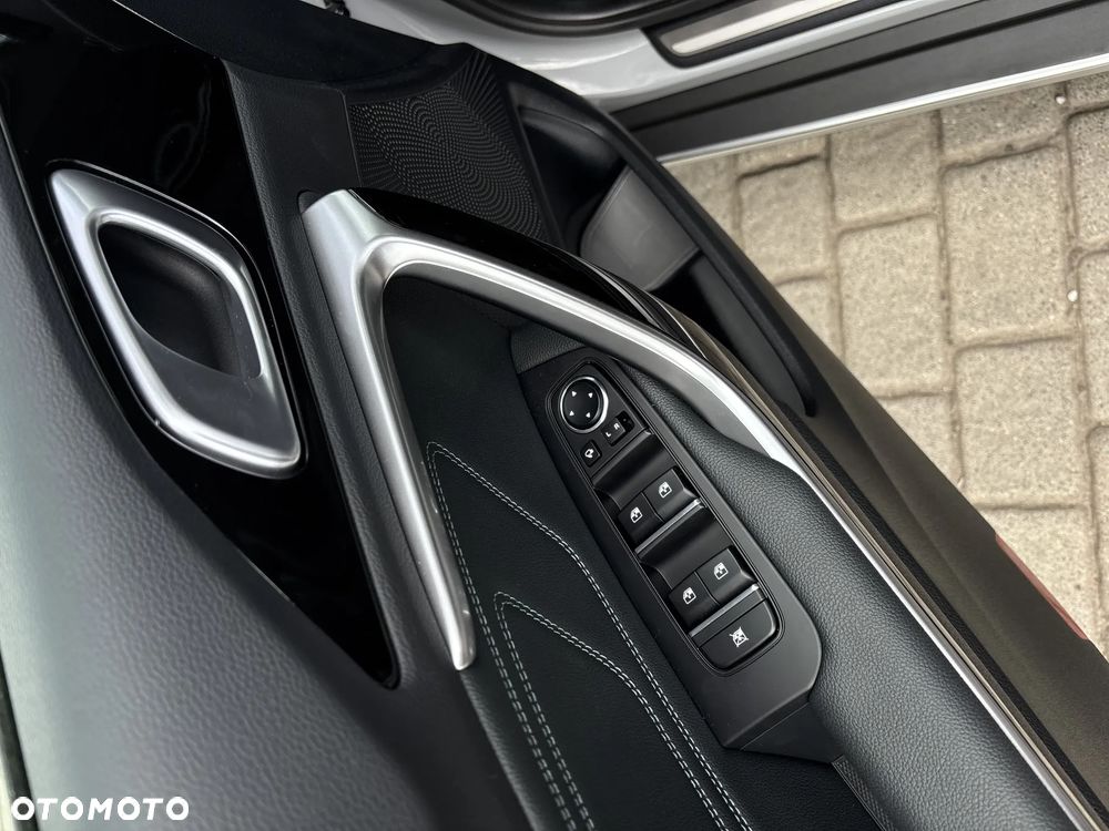 Kia XCeed 1.6 T-GDI Tribute DCT - 24