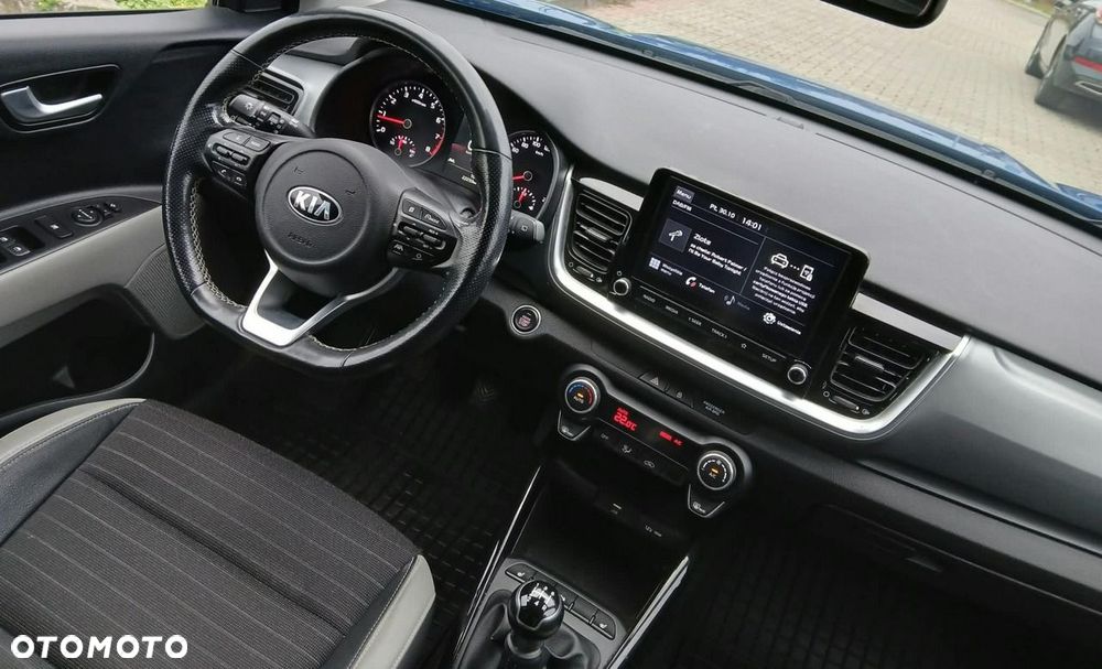 Kia Stonic - 17