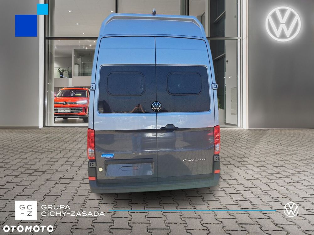 Volkswagen Grand California Grand California 600 DMC 3500kg silnik: 2,0 l TDI EURO VI-e SCR / 163KM/skrzynia biegów: Przedni napęd automatyczna 8-biegowa rozstaw osi: 3640 mm - 4