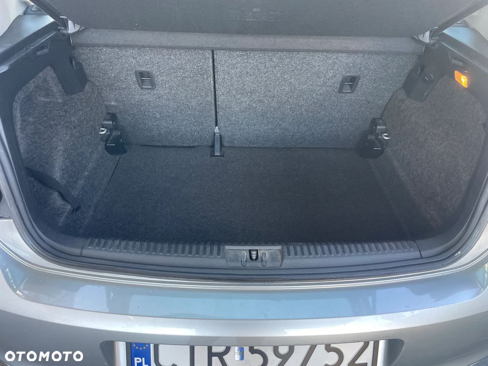 Volkswagen Polo 1.4 DSG Team - 11