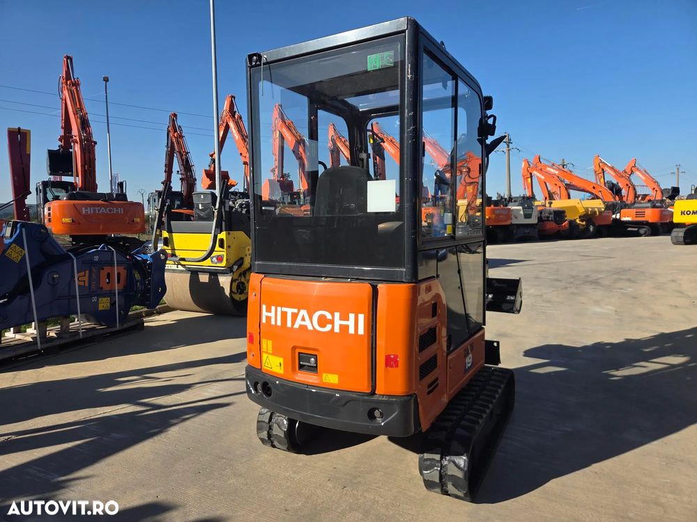 Hitachi ZX19-6, 2 tone, CUPLA RAPIDA+4 CUPE, adancime sapare 2,5m, latime 0,8m cu senile extensibile la 1,2m, inst picon pe brate, lama nivelare, ridica 1tona, senile 80% ok, produs in JAPONIA, STARE FOARTE BUNA, posibilitate leasing-PROMOTIE 21.900 Eur+Tva - 2