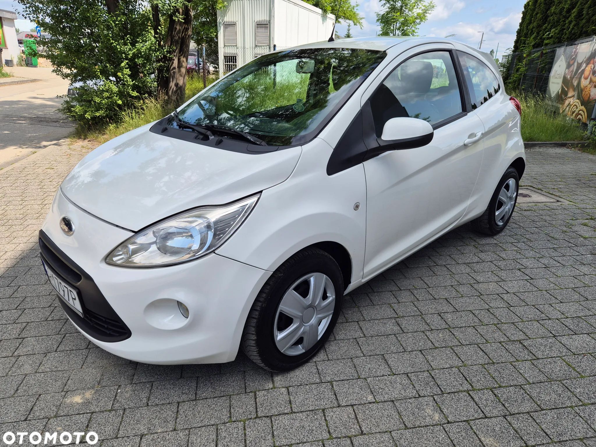 Ford KA 1.2 Ambiente - 1