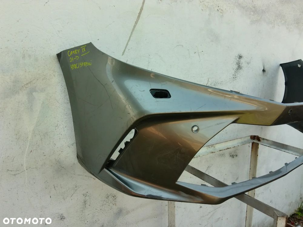 TOYOTA CAMRY IX LIFT 24-> 52119-33F00  ZDERZAK PRZÓD PRZEDNI SPRYSKI 4 X PDC - 3