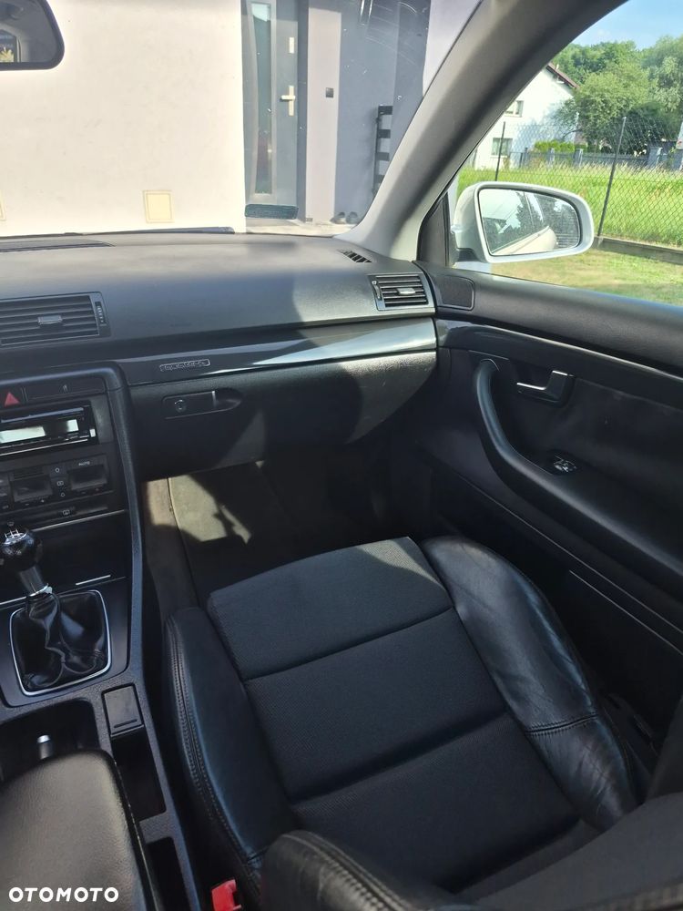 Audi A4 Limousine 1.8T - 13