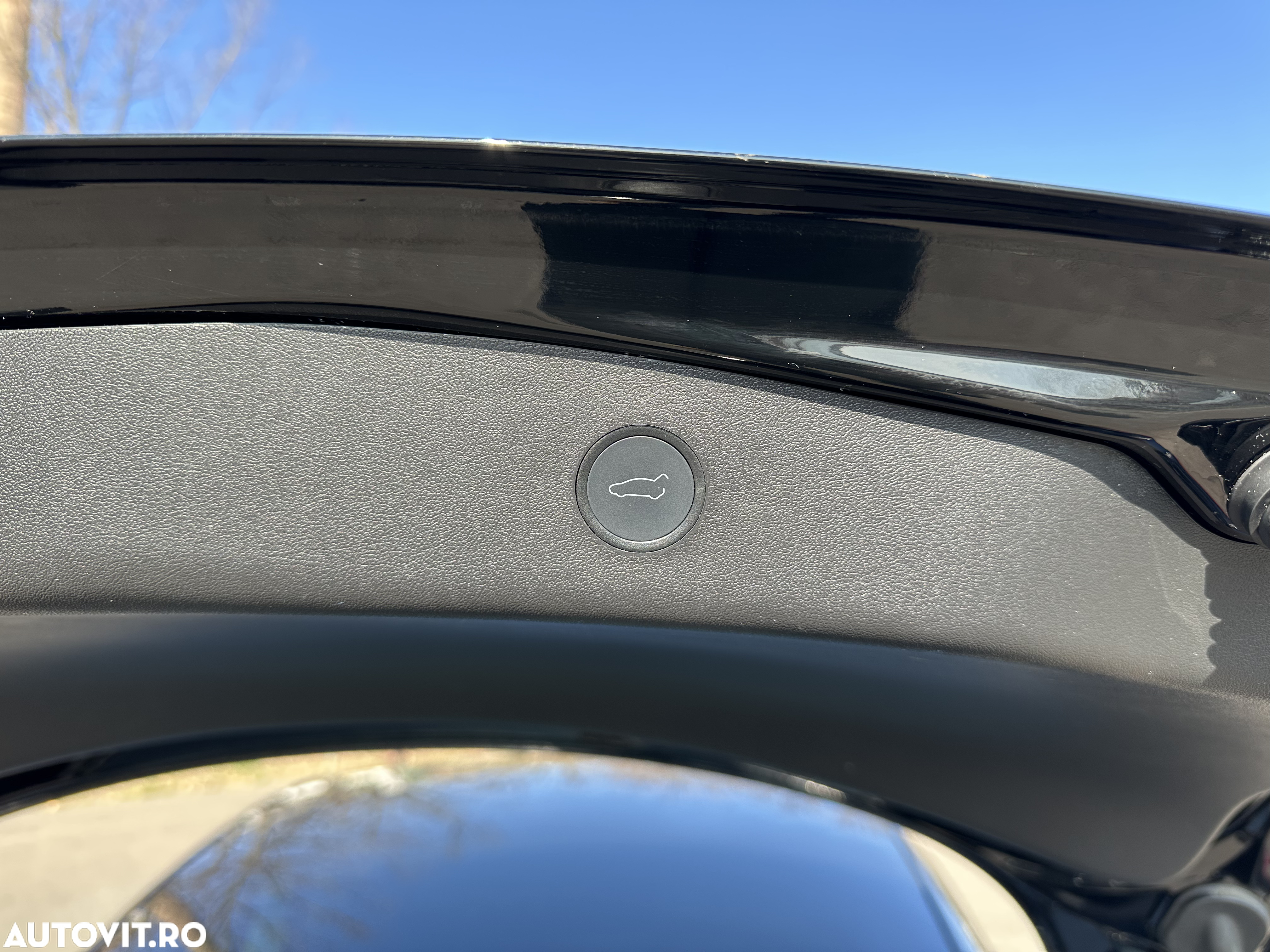 Tesla Model 3 Performance - 9