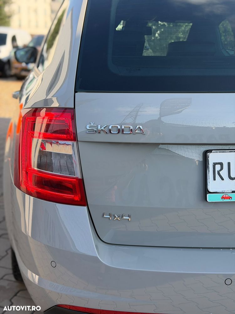 Skoda Octavia 2.0 TDI DSG 4X4 RS - 7
