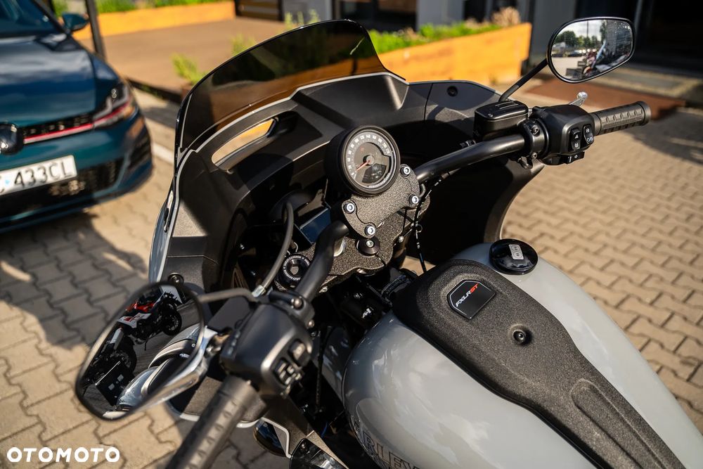 Harley-Davidson Softail Low Rider - 7