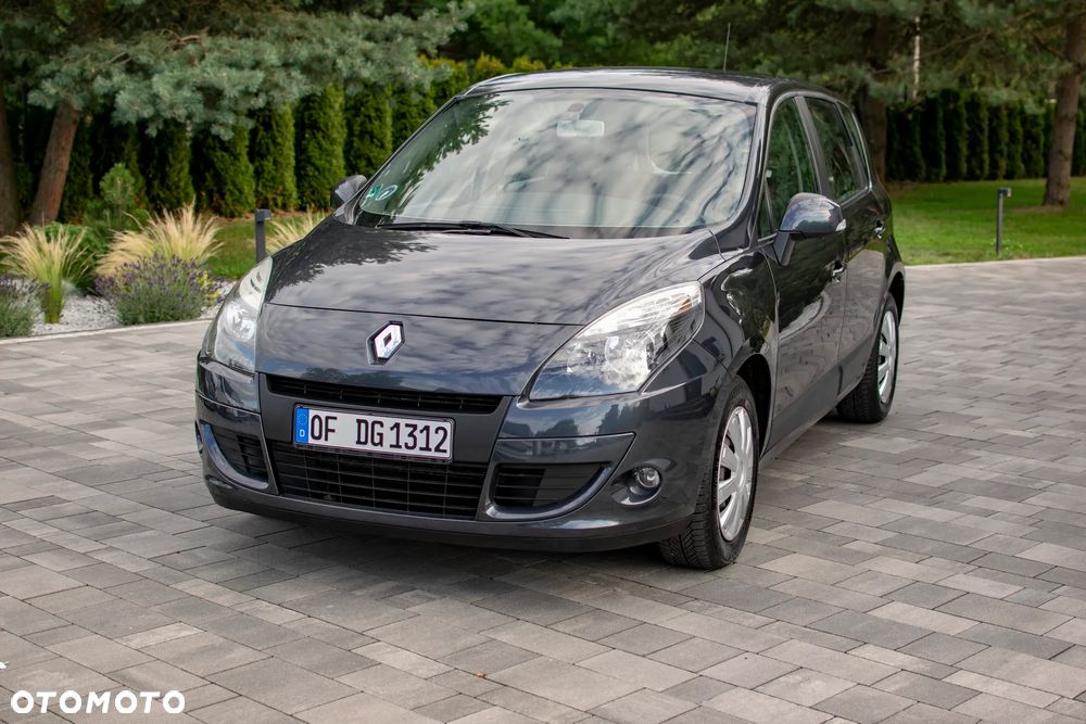 Renault Scenic - 10
