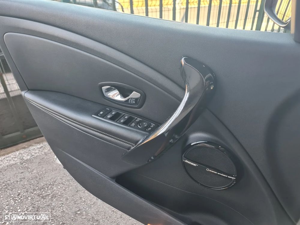 Renault Mégane Sport Tourer 1.5 dCi Bose Edition SS - 29
