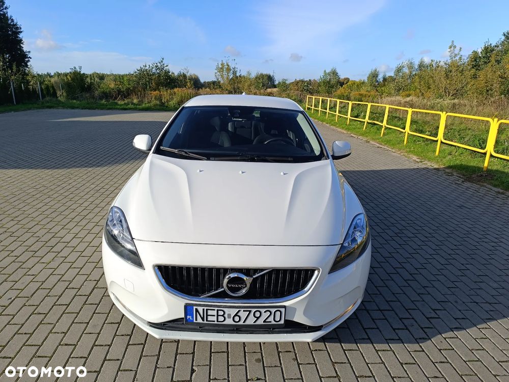 Volvo V40 D2 Drive-E Kinetic - 2