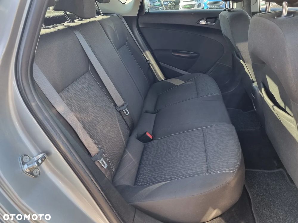 Opel Astra 1.4 Turbo Style - 14