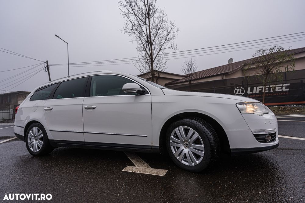 Volkswagen Passat Variant 2.0 TDI DPF Highline - 31