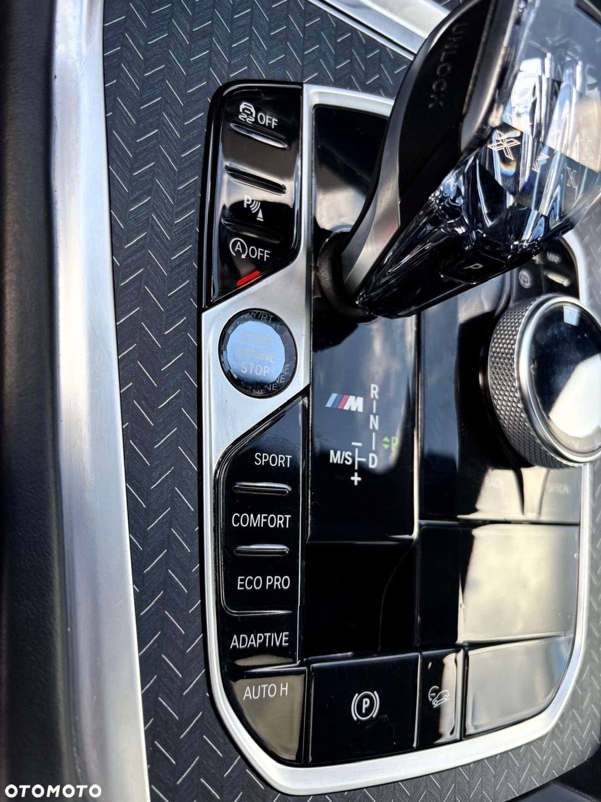 BMW X6 M50d - 24