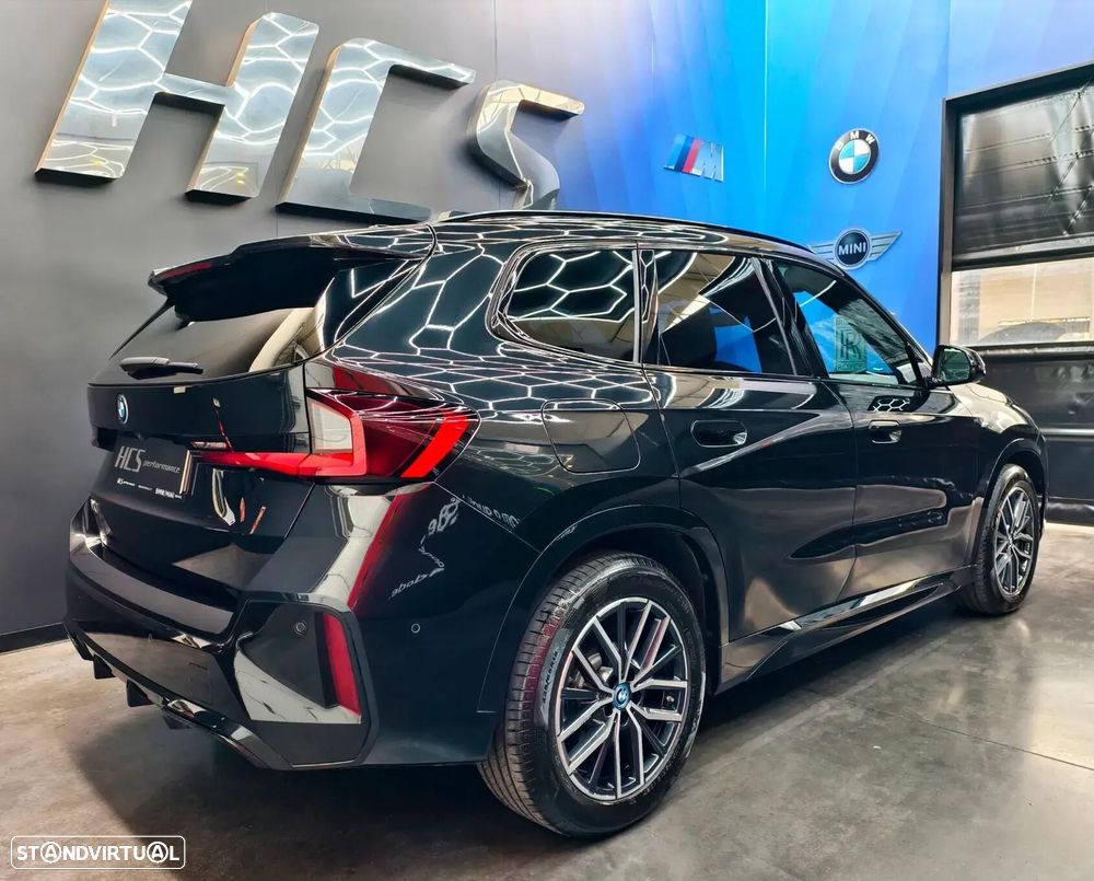BMW iX1 xDrive30 Pack Desportivo M - 11