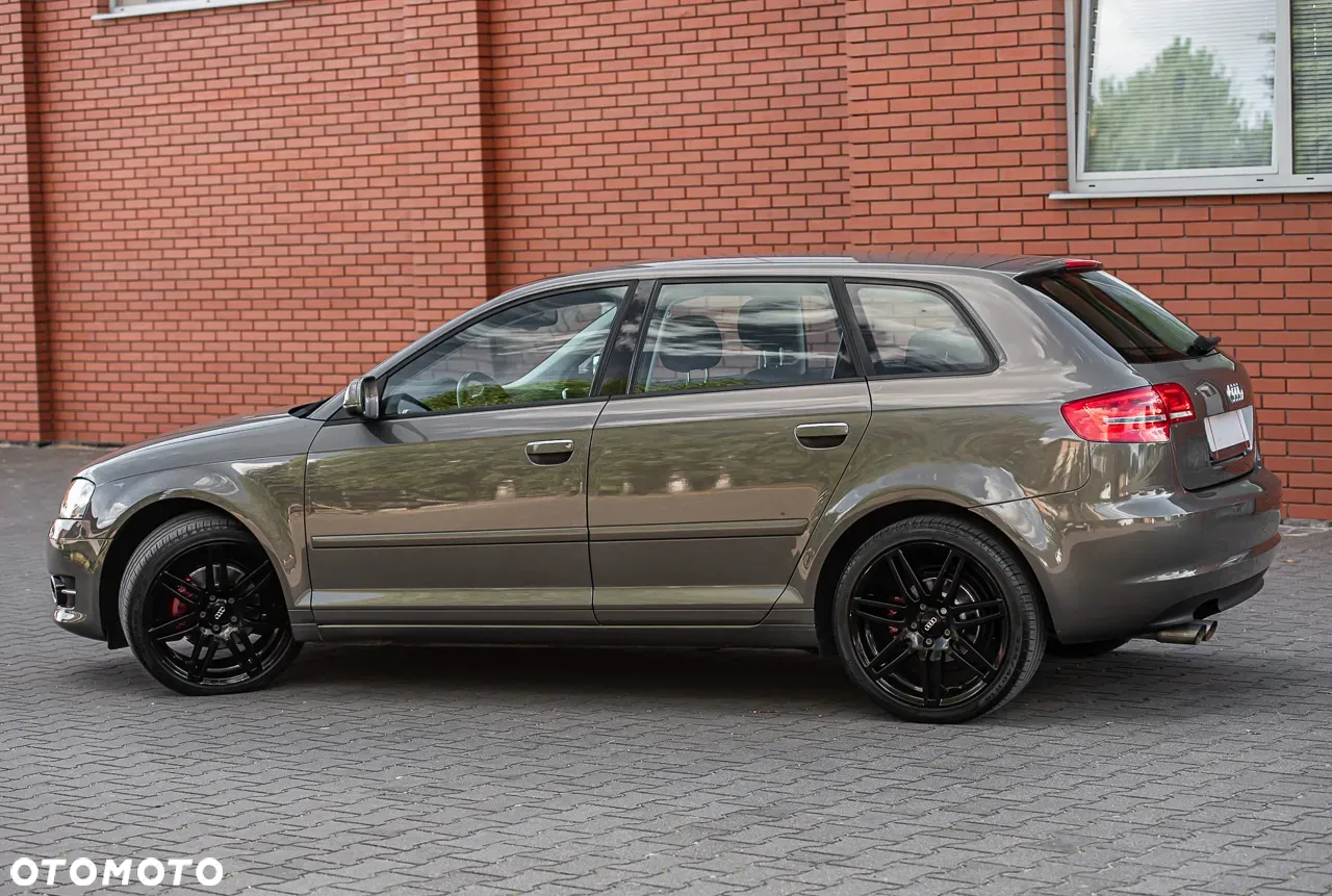 Audi A3 1.8 TFSI Ambiente - 10