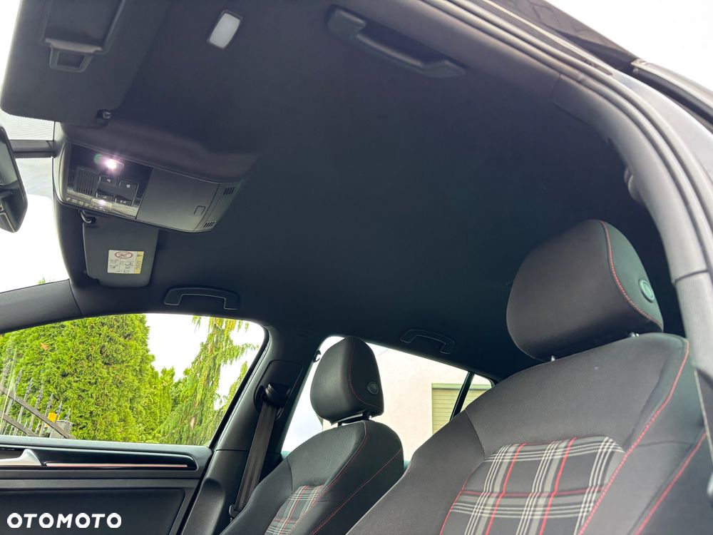 Volkswagen Golf 2.0 TSI BMT GTI DSG - 23