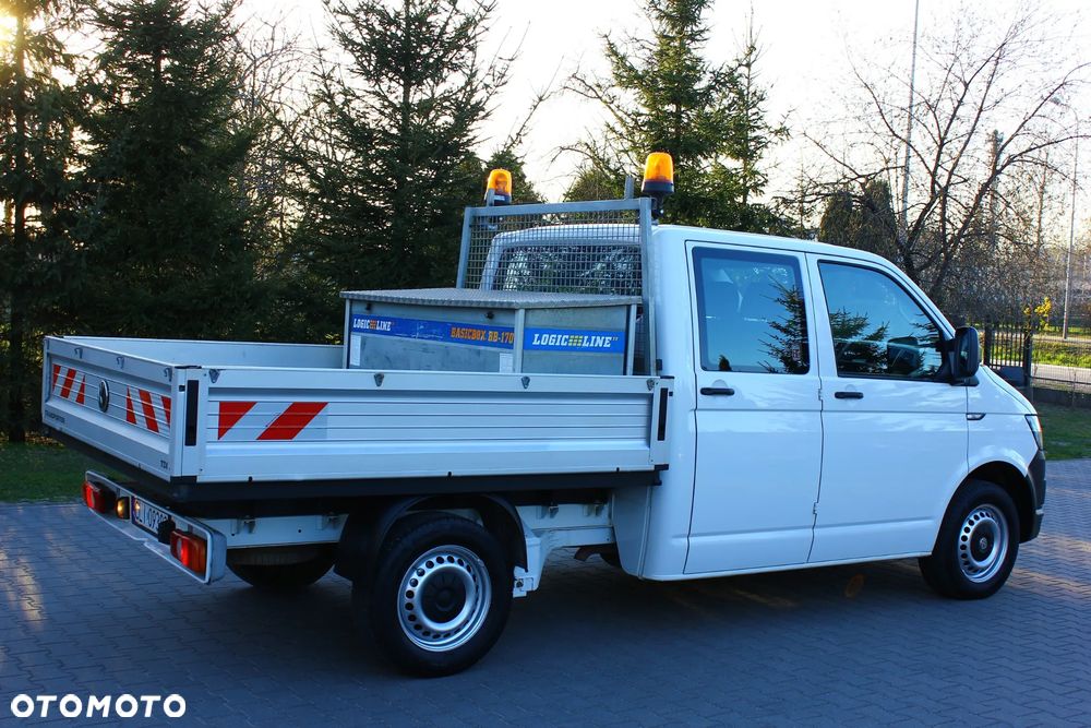 Volkswagen Transporter T6 2.0 TDI 102KM DOKA BRYGADÓWKA 6 OSÓB FV23% - 9