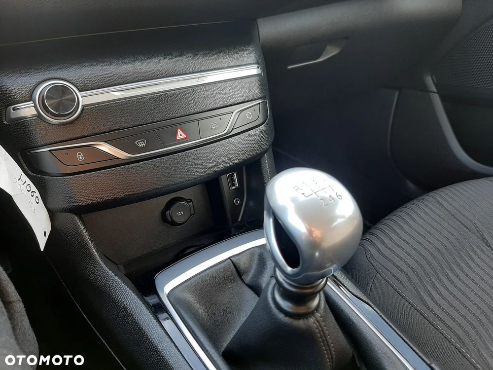 Peugeot 308 BlueHDi 120 Stop & Start Allure - 27