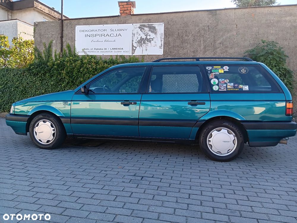 Volkswagen Passat - 17