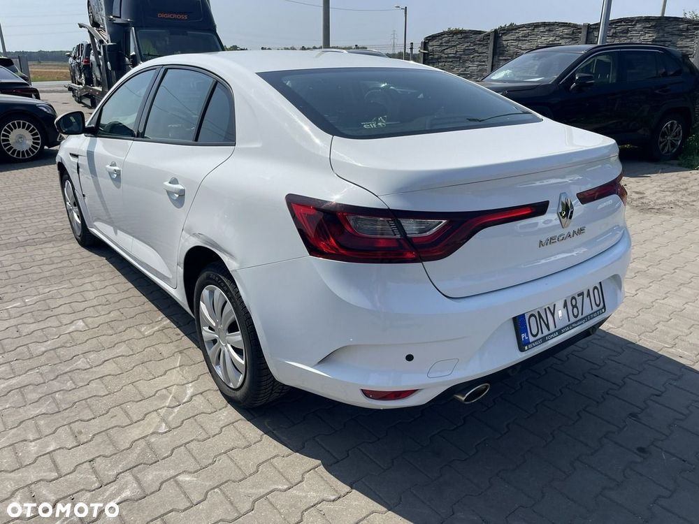 Renault Megane 1.3 TCe FAP Life - 3