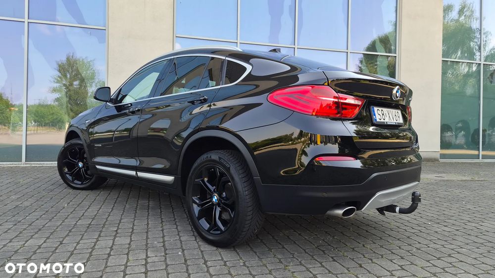 BMW X4 xDrive20i xLine - 11