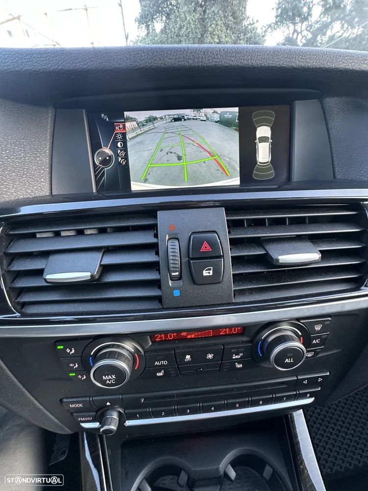 BMW X3 xDrive30i Aut. Advantage - 11