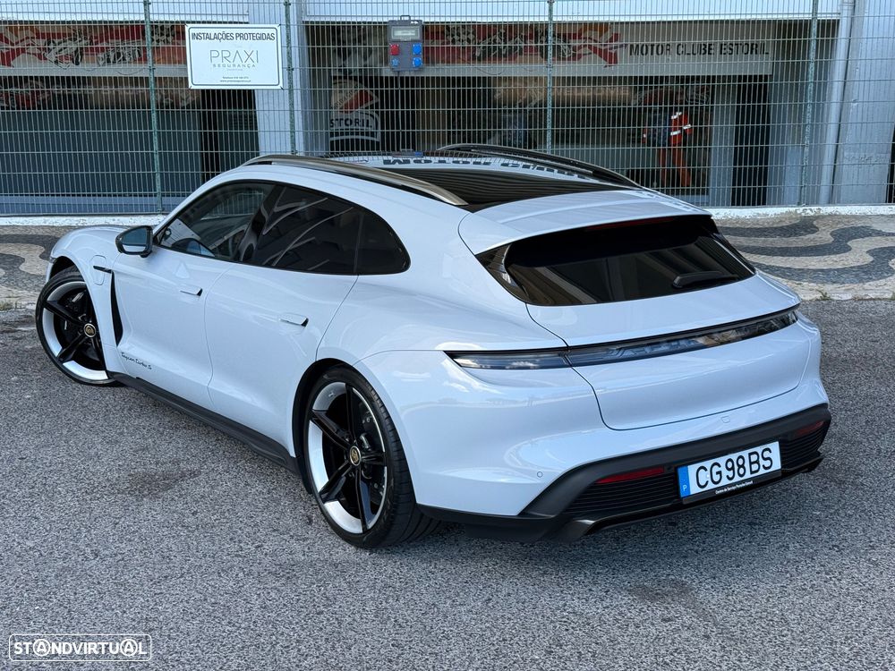 Porsche Taycan Sport Turismo Turbo S - 7