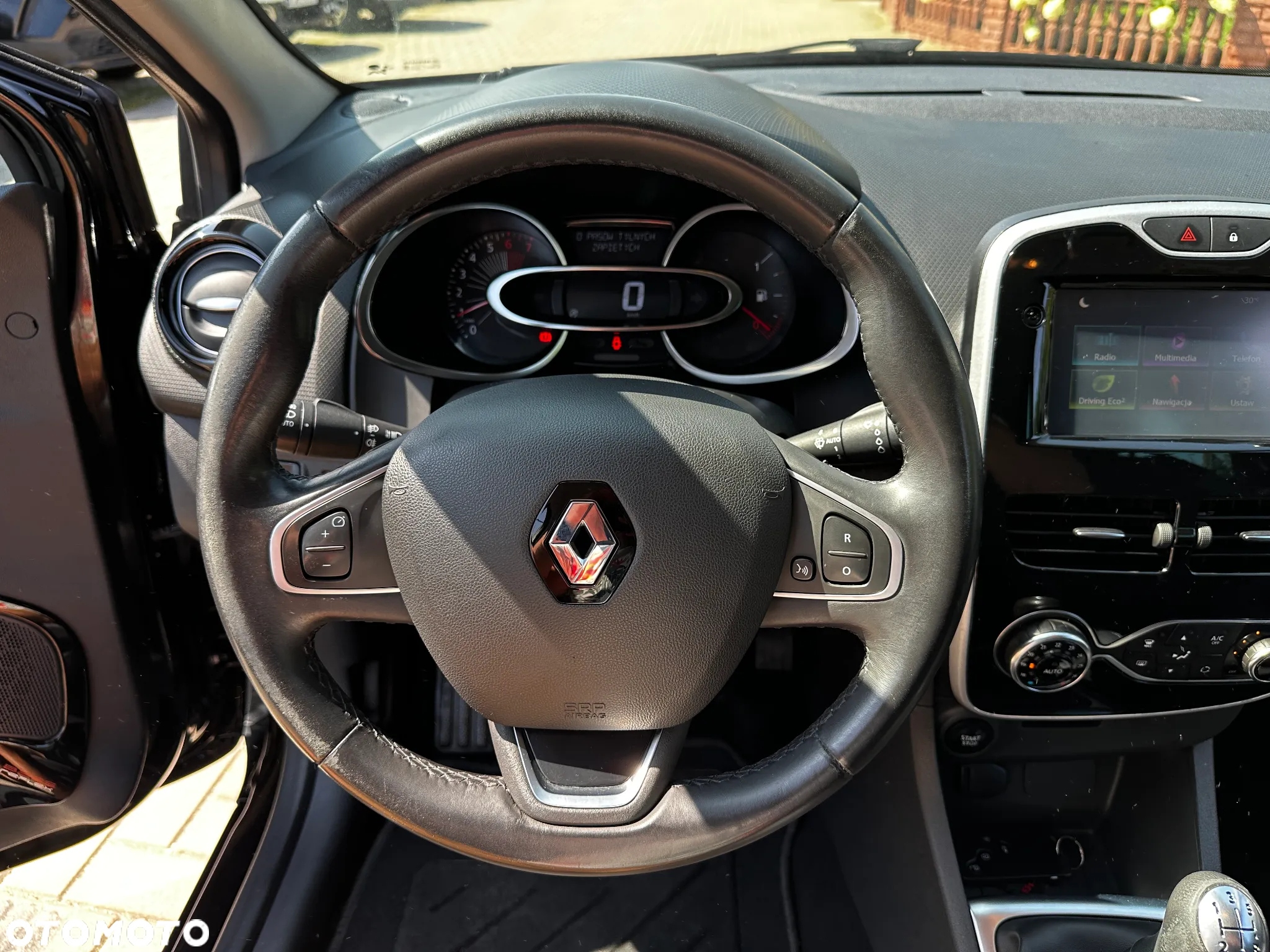 Renault Clio - 8