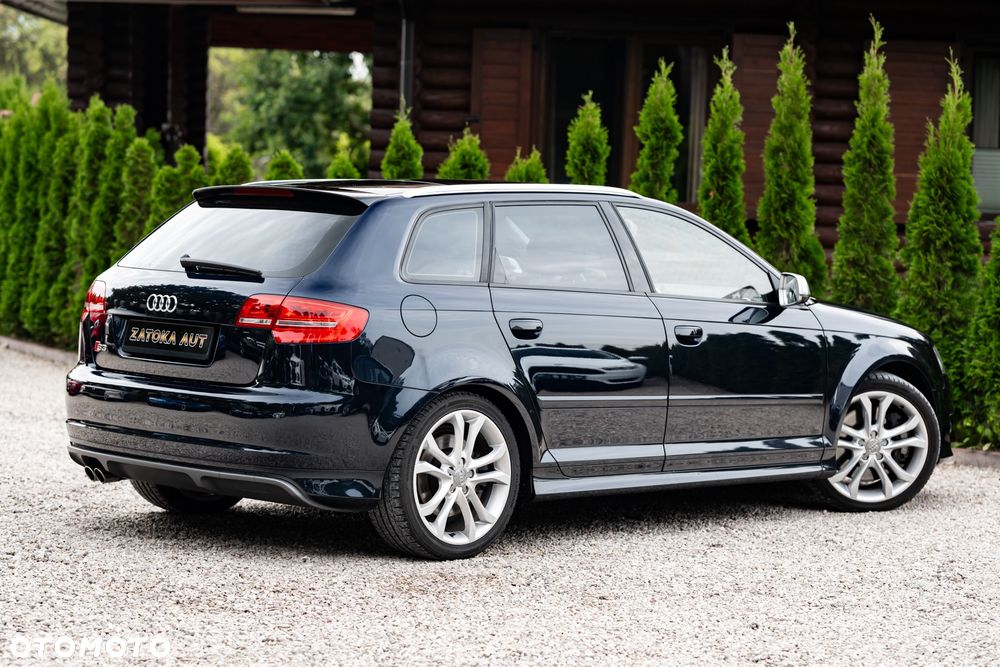 Audi S3 Sportback S tronic - 17