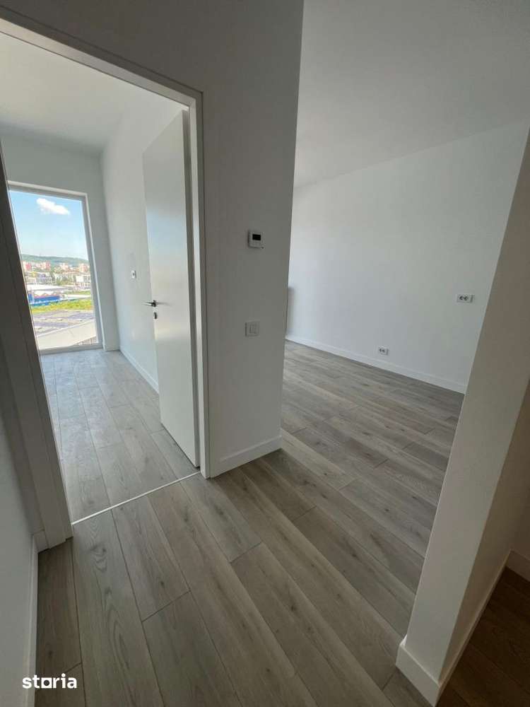 Apartament 2 camere Silk District intabulat — fotografia 3