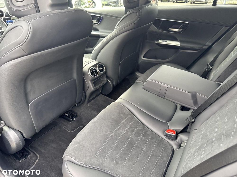 Mercedes-Benz GLC - 17