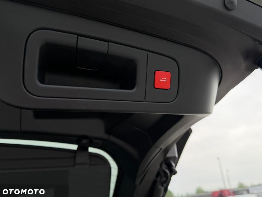 Citroën C5X 1.6 PHEV 180 Feel Pack EAT8 - 24