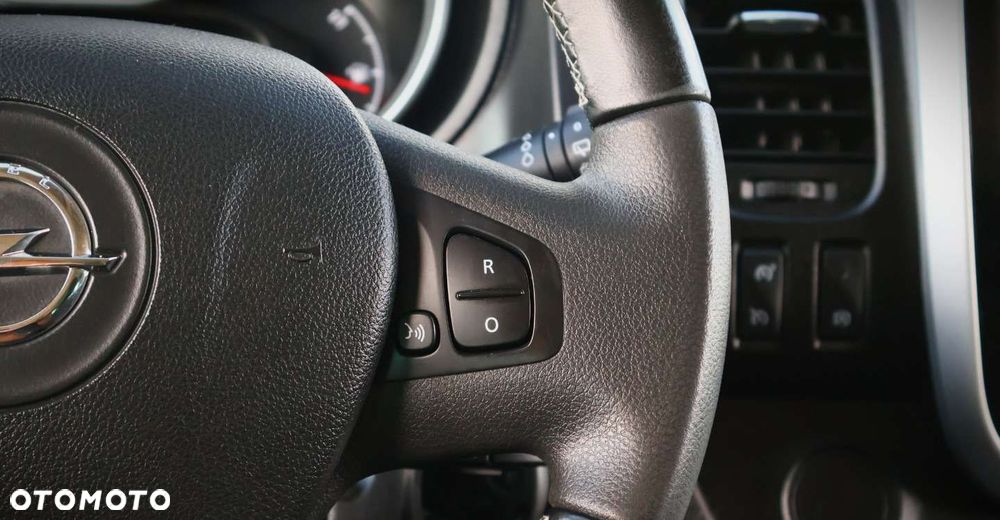 Opel Vivaro - 27