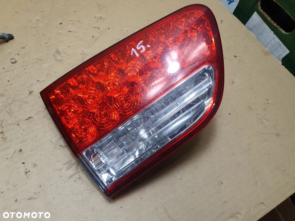 Lampa Lewy Tył Tylna w Klapę Citroen C-Crosser 1146-380L - 2