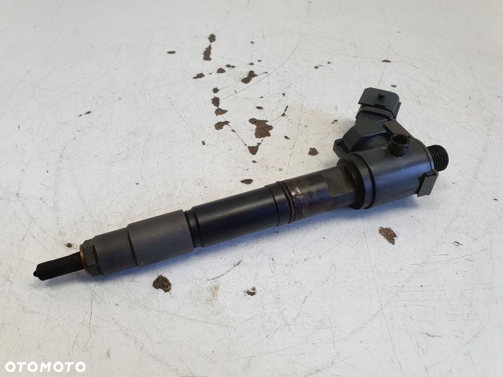 WTRYSKIWACZ Volvo V70 III XC70 II lift 2.0D D4 _ PALIWA Wtrysk 31405404 - 3