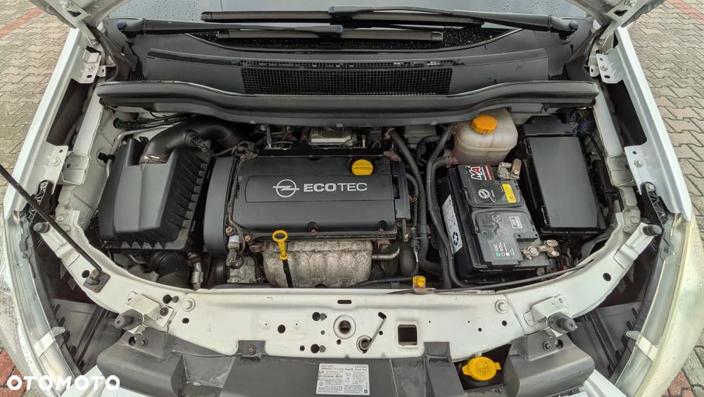 Opel Zafira 1.8 - 7