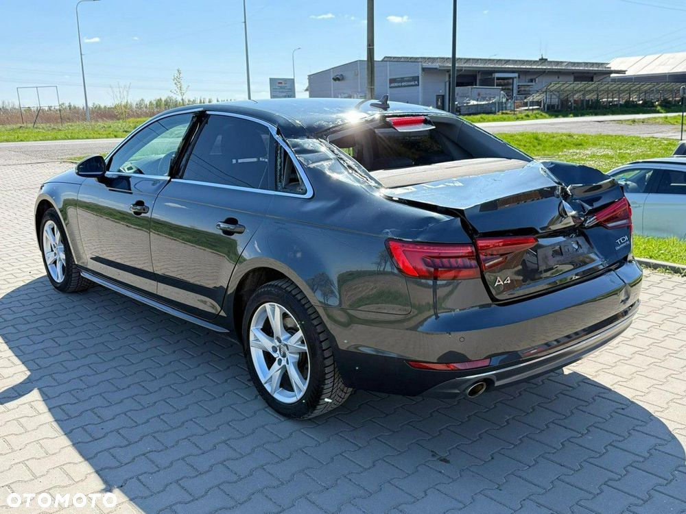 Audi A4 Limousine - 5