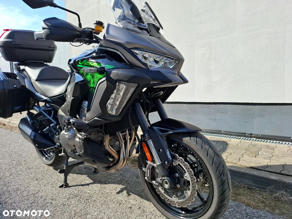 Kawasaki Versys 1000 - 10