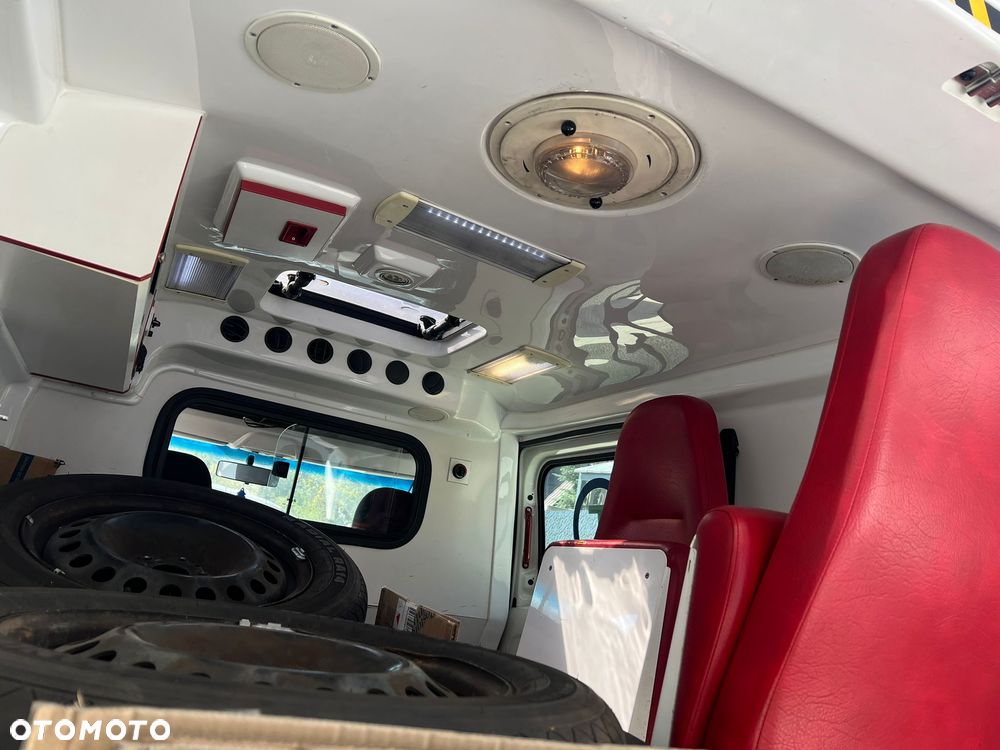 Fiat DOBLO AMBULANA KARETKA WAS - 13